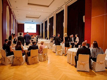 2. Poslovni in MBA gala ples