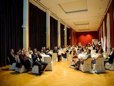 2. Poslovni in MBA gala ples