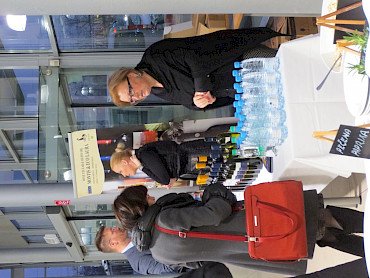 Afterwork drinks s hitrim mreženjem 23. 12. 2016