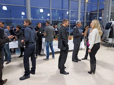 Afterwork drinks s hitrim mreženjem 23. 12. 2016