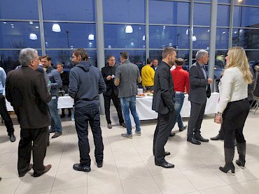 Afterwork drinks s hitrim mreženjem 23. 12. 2016