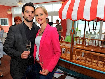 Andraž Kotolenko, NLB d.d. | Daniela Bervar Kotolenko, Business Intelligence Center