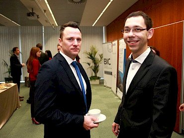 Martin Železnik, manager v oddelku za revizijo, Deloitte d.o.o. ;Lan Filipič, manager v oddelku za poslovno svetovanje, Deloitte d.o.o.