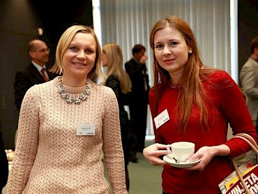 Alenka Gorenčič, managerka v oddelku za davčno svetovanje, Deloitte d.o.o.;Sabina Merhar, OMV Slovenija d.o.o.