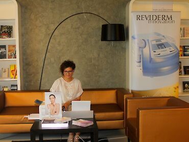 Poslovni forum Business RE:Hab z Edwardom de Bonom