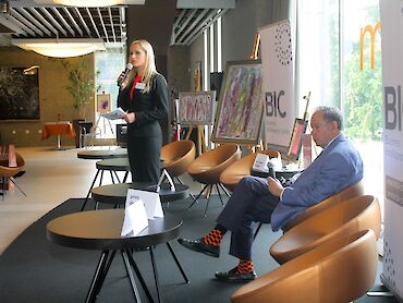 Daniela Bervar Kotolenko, Business Intelligence Center / Dr. Edward de Bono