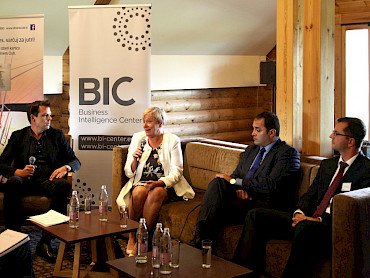 Tuje investicije v Sloveniji