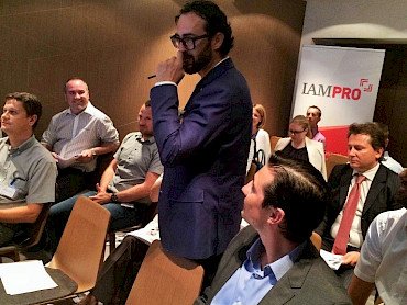 Niko Slavnič, Everett Group